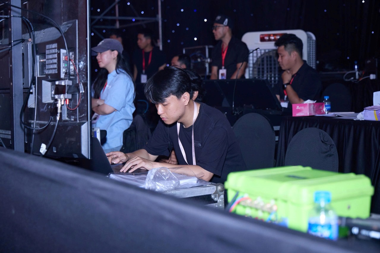 Hoa Khôi Sinh Viên Việt Nam - Gallery Image 12 - AHT Production News