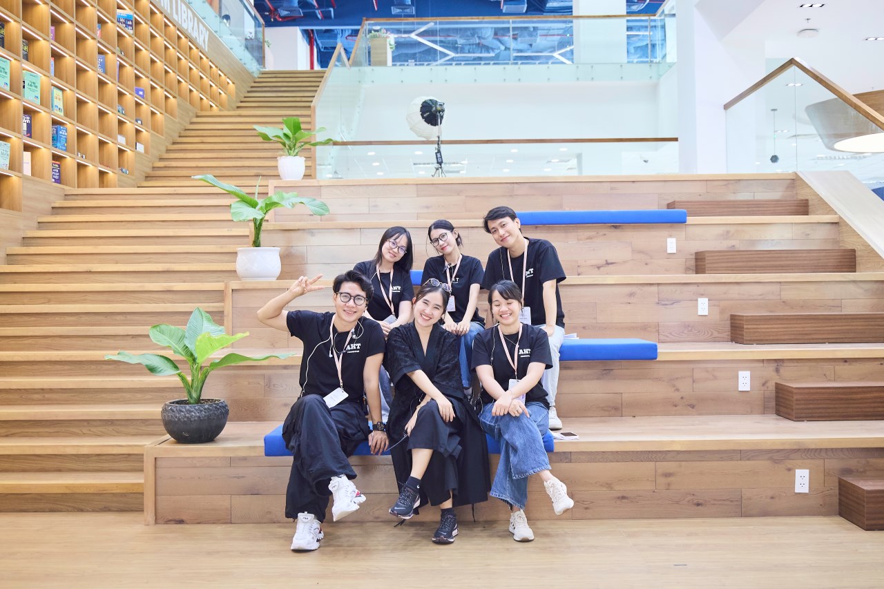 Hoa Khôi Sinh Viên Việt Nam - Gallery Image 26 - AHT Production News
