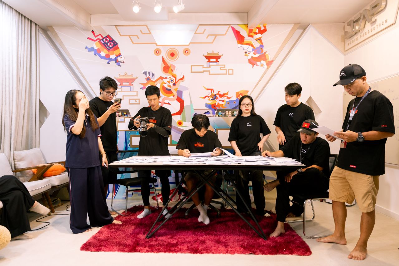 Hành trình tự hào Việt Nam - Gallery Image 12 - AHT Production News