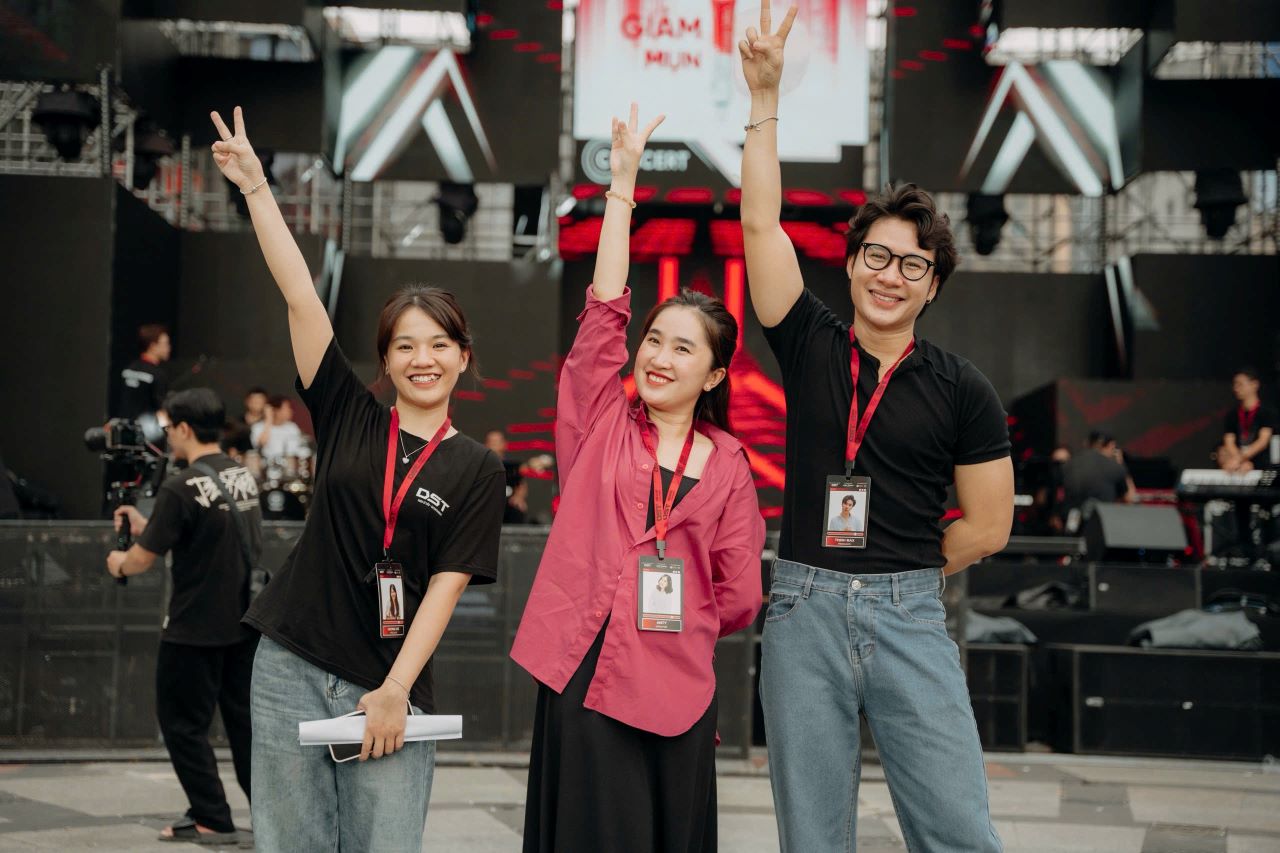 TRẺ Concert - Gallery Image 6 - AHT Production News