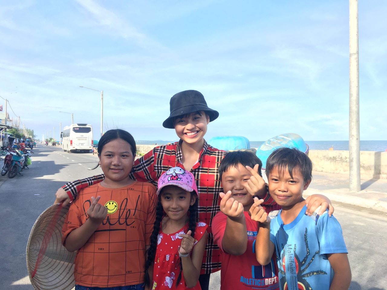 Ước Hẹn Làng Chài - Gallery Image 17 - AHT Production News