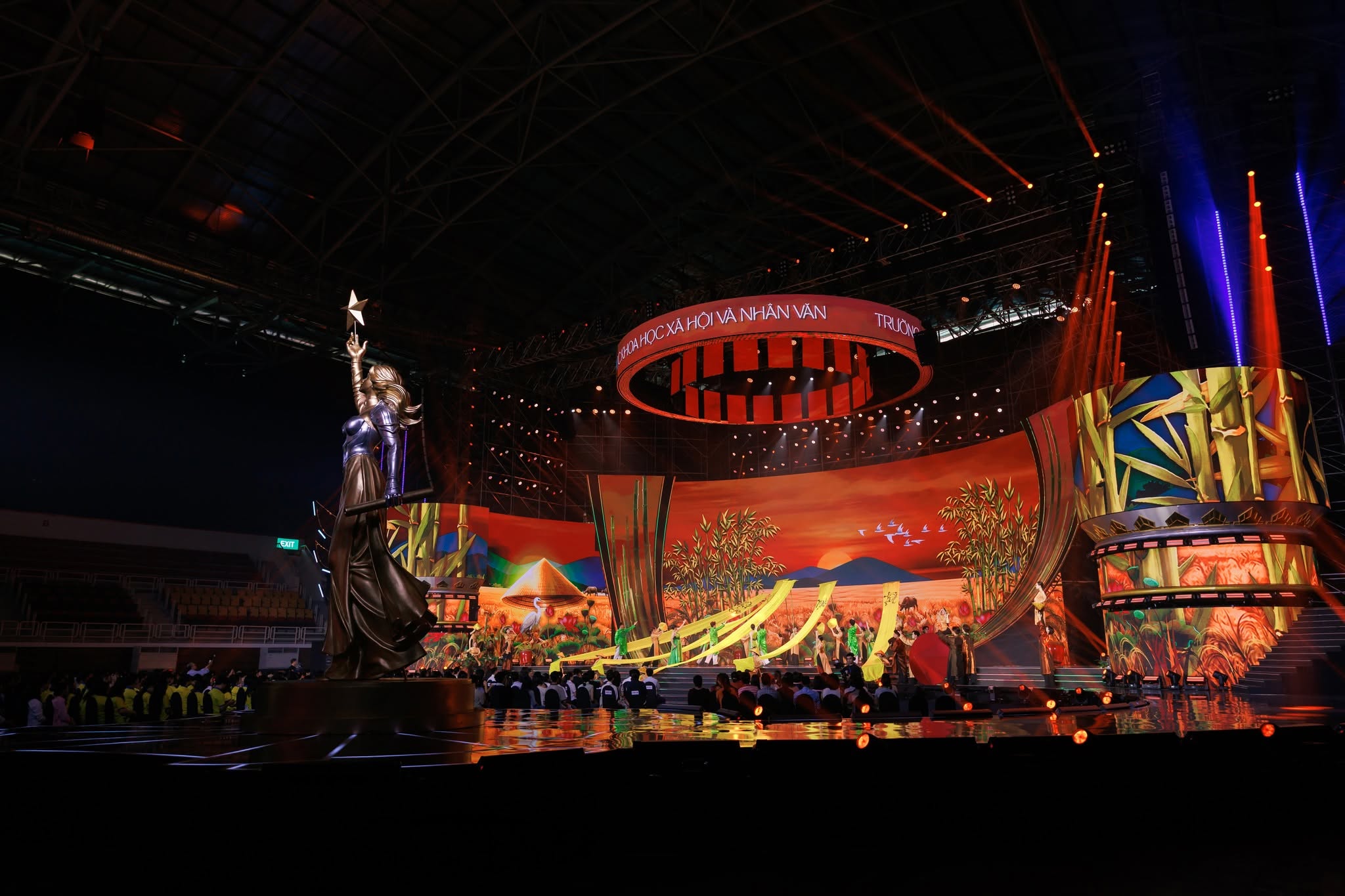Hoa Khôi Sinh Viên Việt Nam - Gallery Image 16 - AHT Production