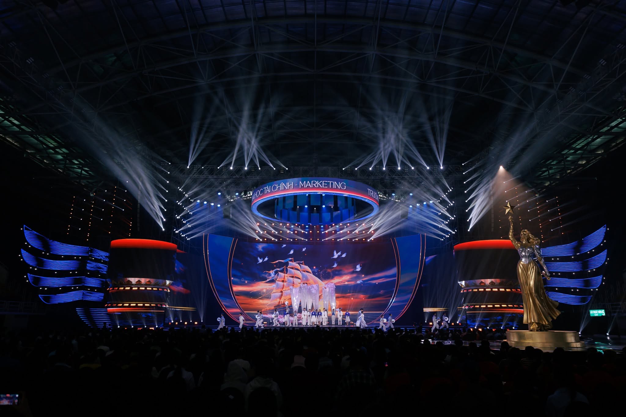 Hoa Khôi Sinh Viên Việt Nam - Gallery Image 17 - AHT Production