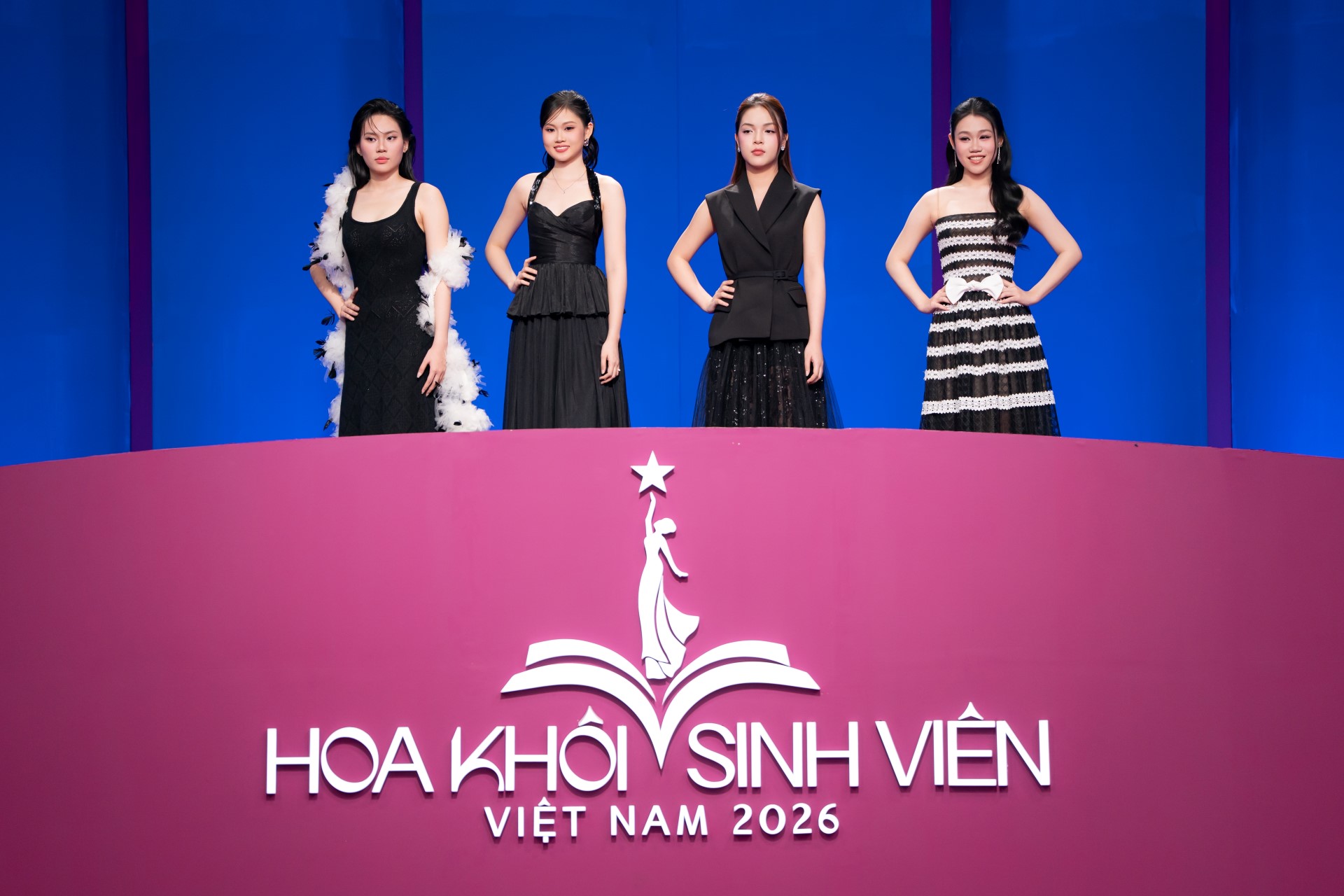 Hoa Khôi Sinh Viên Việt Nam - Gallery Image 33 - AHT Production