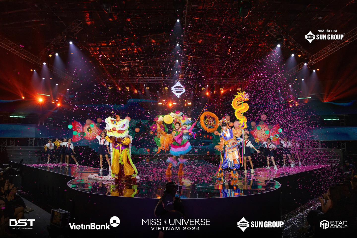 Miss Universe Vietnam - Gallery Image 5 - AHT Production