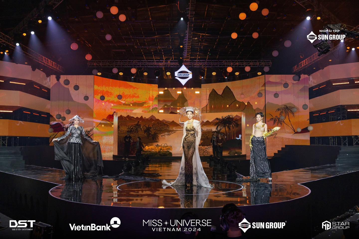 Miss Universe Vietnam - Gallery Image 9 - AHT Production