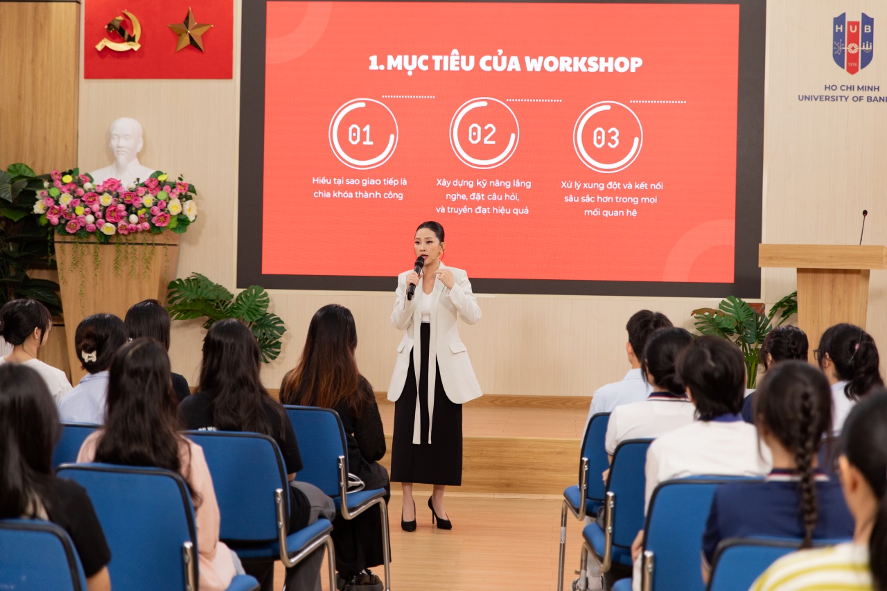 TRẺ Concert - Gallery Image 16 - AHT Production
